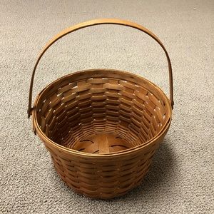 Vintage 1987 Longaberger Round Basket